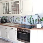 アパート Im Idyllischen ツィーザル