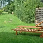 アパート Im Idyllischen ツィーザル
